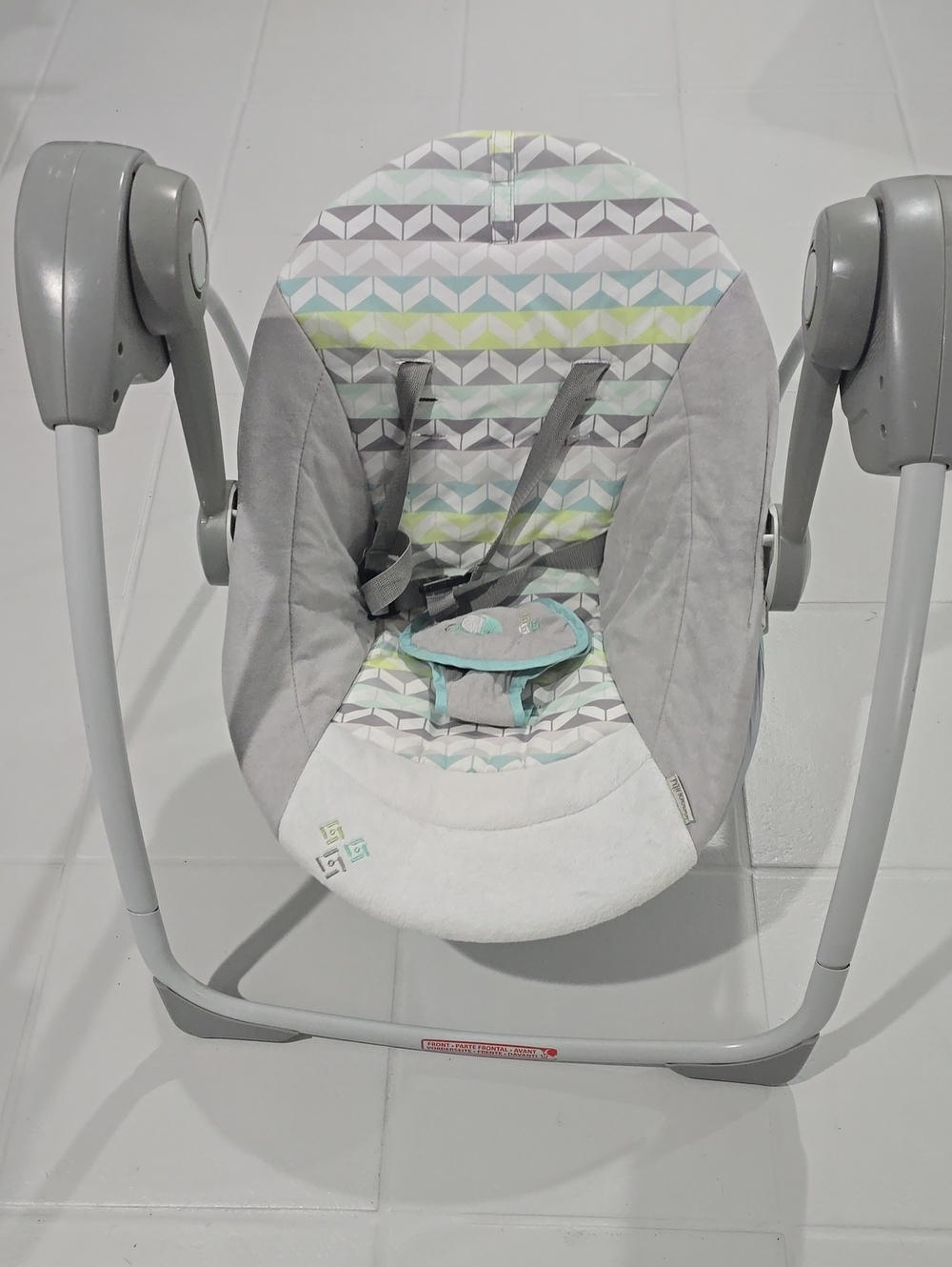 KIDS II Baby Swing Seat Unisex Gray Mint Soft Music Newborn Portable Adjustable